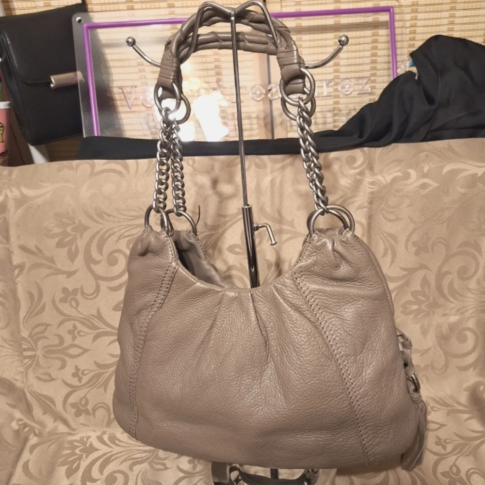 The sak gray leather hobo shoulder bag EUC